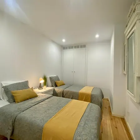 Farmacia Lobos 公寓 *